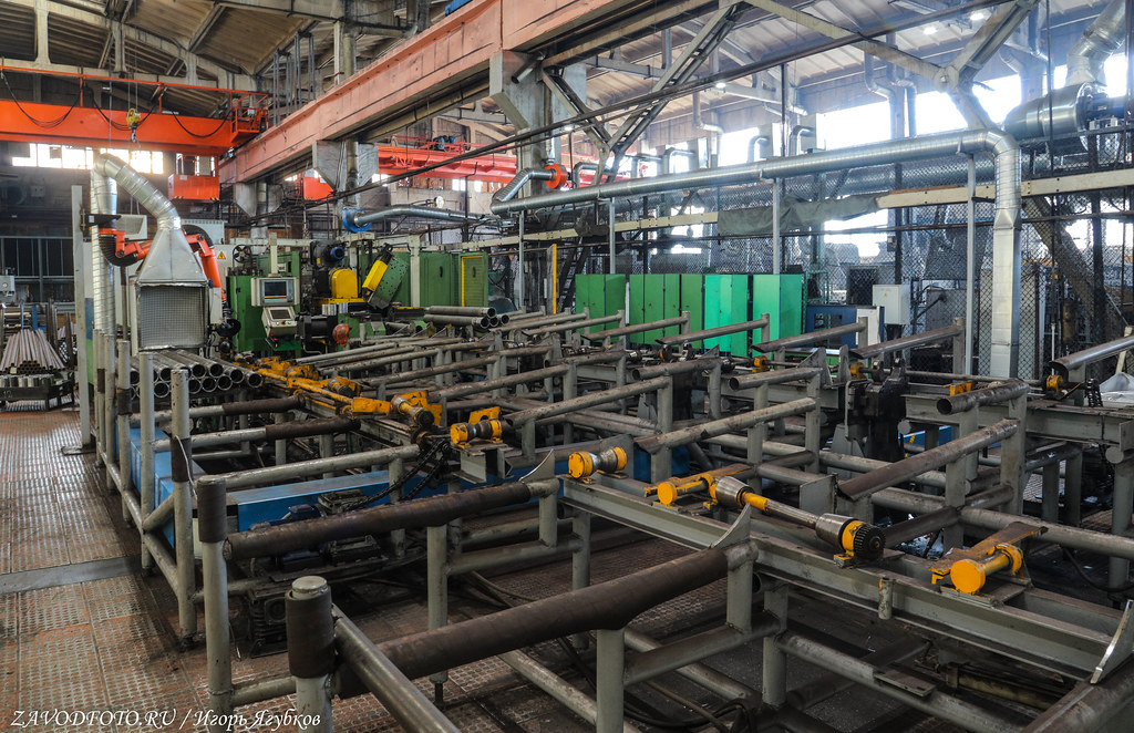 Как Завод бурового оборудования из Оренбурга помогает находить полезные 999A2295